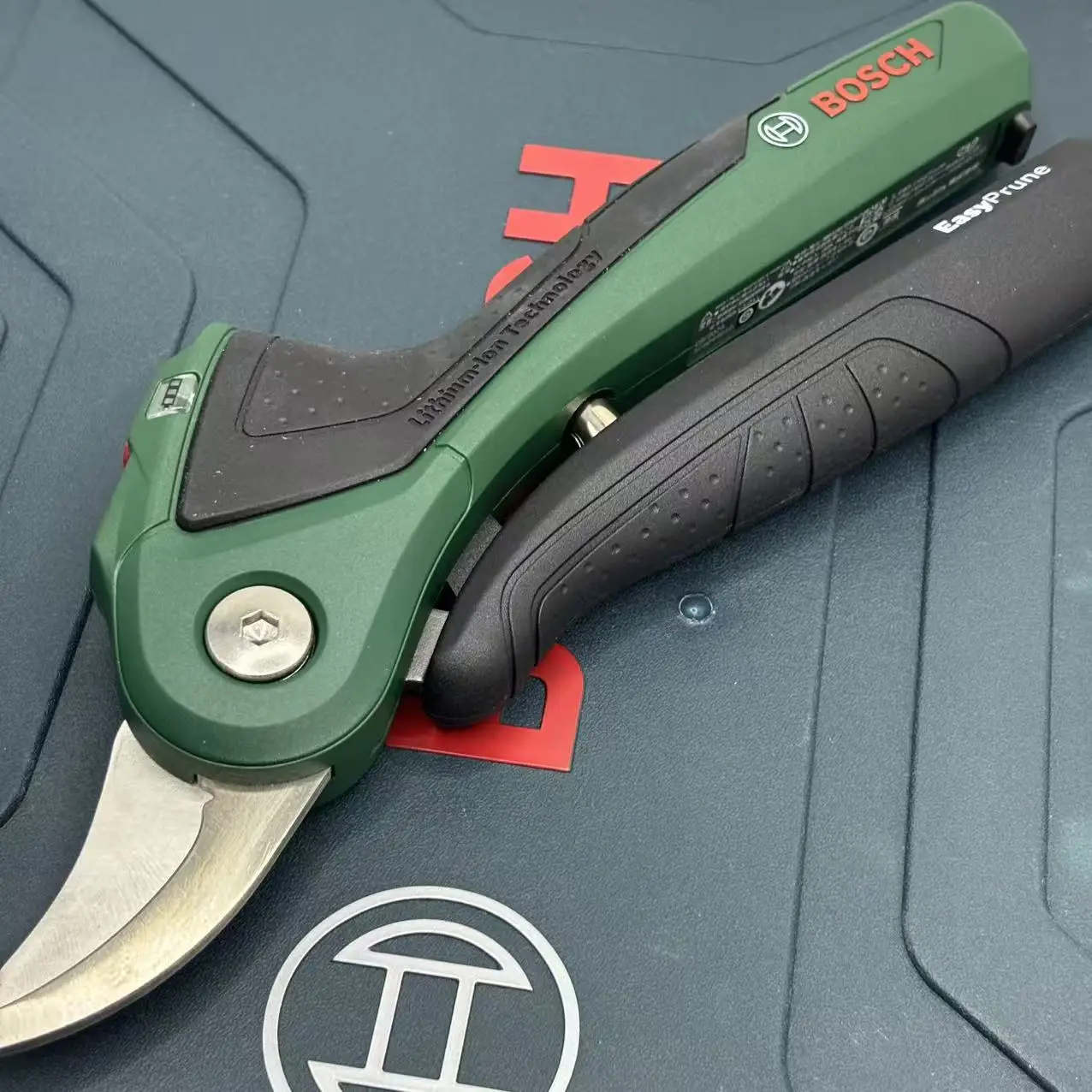 Bosch 3.6V Draadloze Slimme Sn - Pruning Shears recensie en prijs